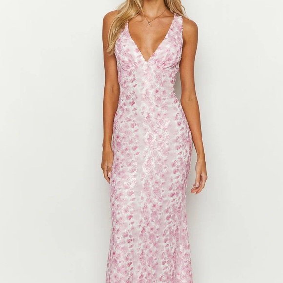 NWT Beginning Boutique Farida Pink Lace Maxi Dress - Picture 5 of 15